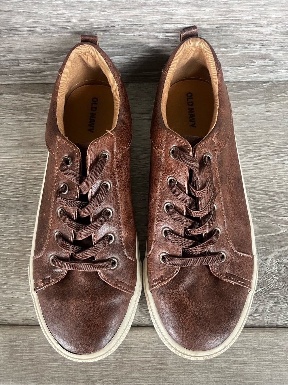 Boys’ Brown Leather-Style Casual Sneakers